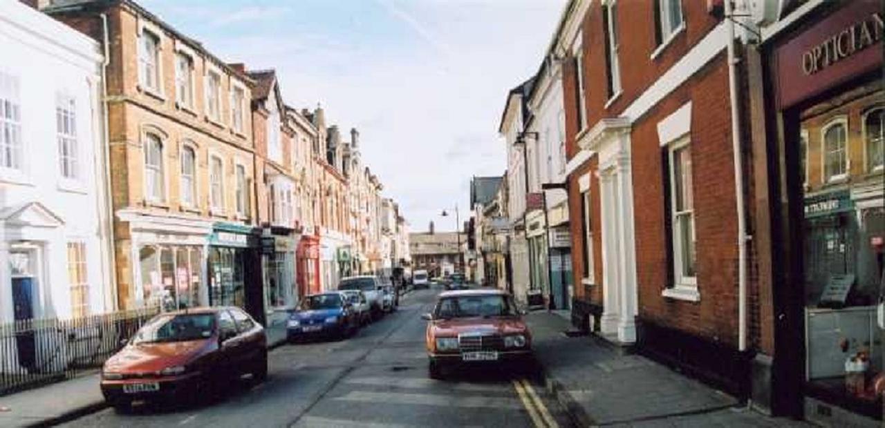 Swindon Old Town Studio - Entercloud9Sa Extérieur photo